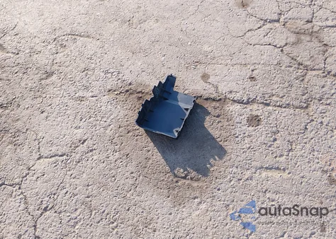 2012 Mazda Mazda3 I Touring z USA, uszkodzony, nr VIN JM1BL1L8XC1617606